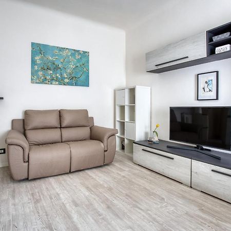 Ferienwohnung Joivy Chic 1 Bed Flat Mailand Exterior foto